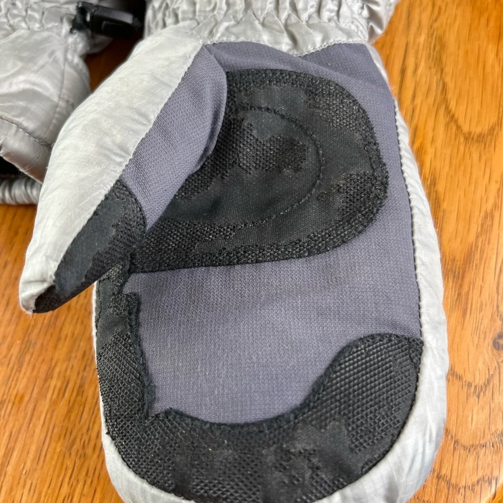 REI Kids Insulated Winter Mittens Gray Child Small Size 8 Warm Snow